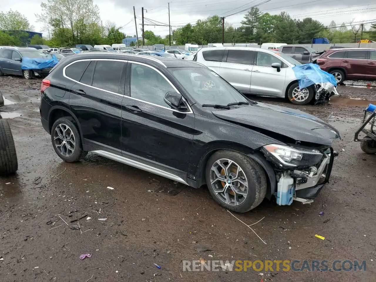 4 Photograph of a damaged car WBXJG9C05M5T03982 BMW X1 2021