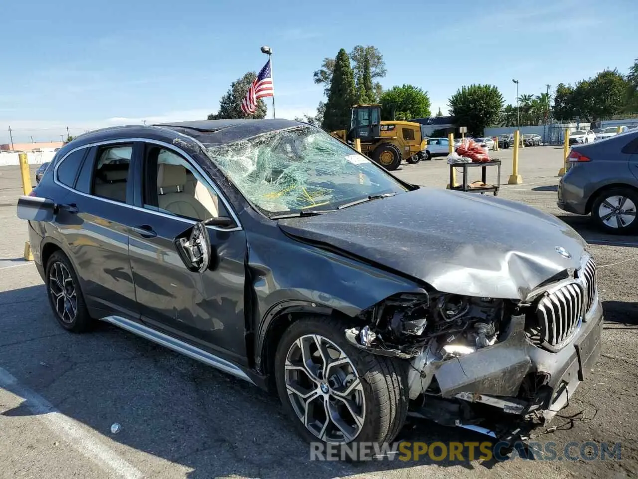 1 Фотография поврежденного автомобиля WBXJG9C05M5T30521 BMW X1 2021