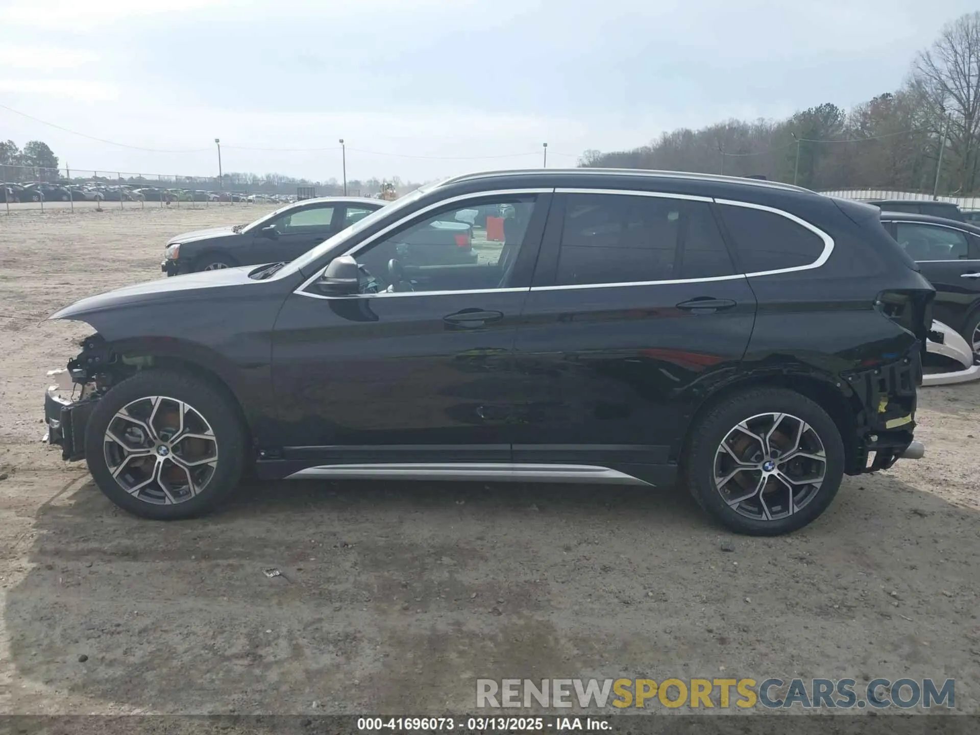 15 Фотография поврежденного автомобиля WBXJG9C05M5T83784 BMW X1 2021