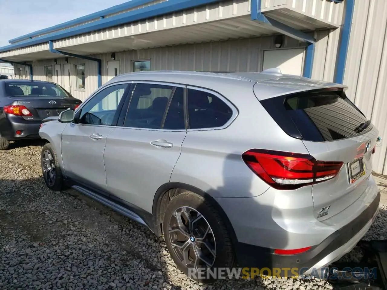 3 Photograph of a damaged car WBXJG9C06M5S51259 BMW X1 2021