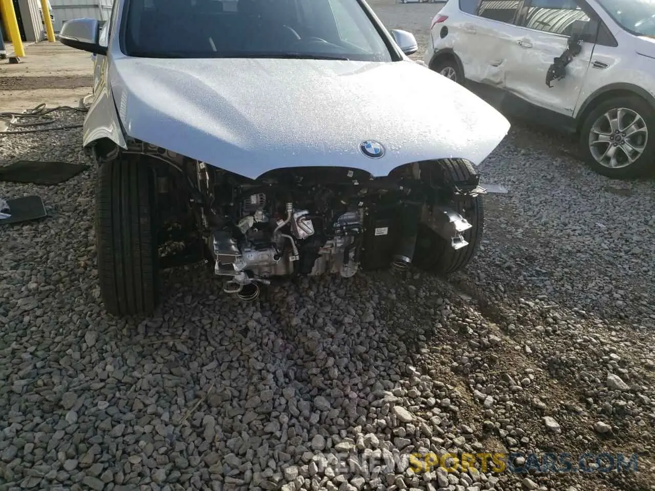 9 Photograph of a damaged car WBXJG9C06M5S51259 BMW X1 2021