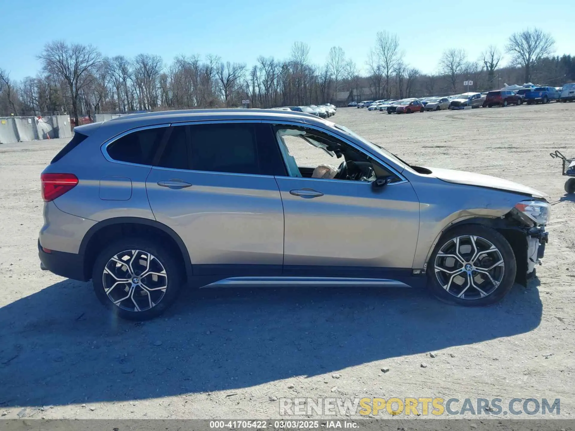 13 Фотография поврежденного автомобиля WBXJG9C06M5S85511 BMW X1 2021