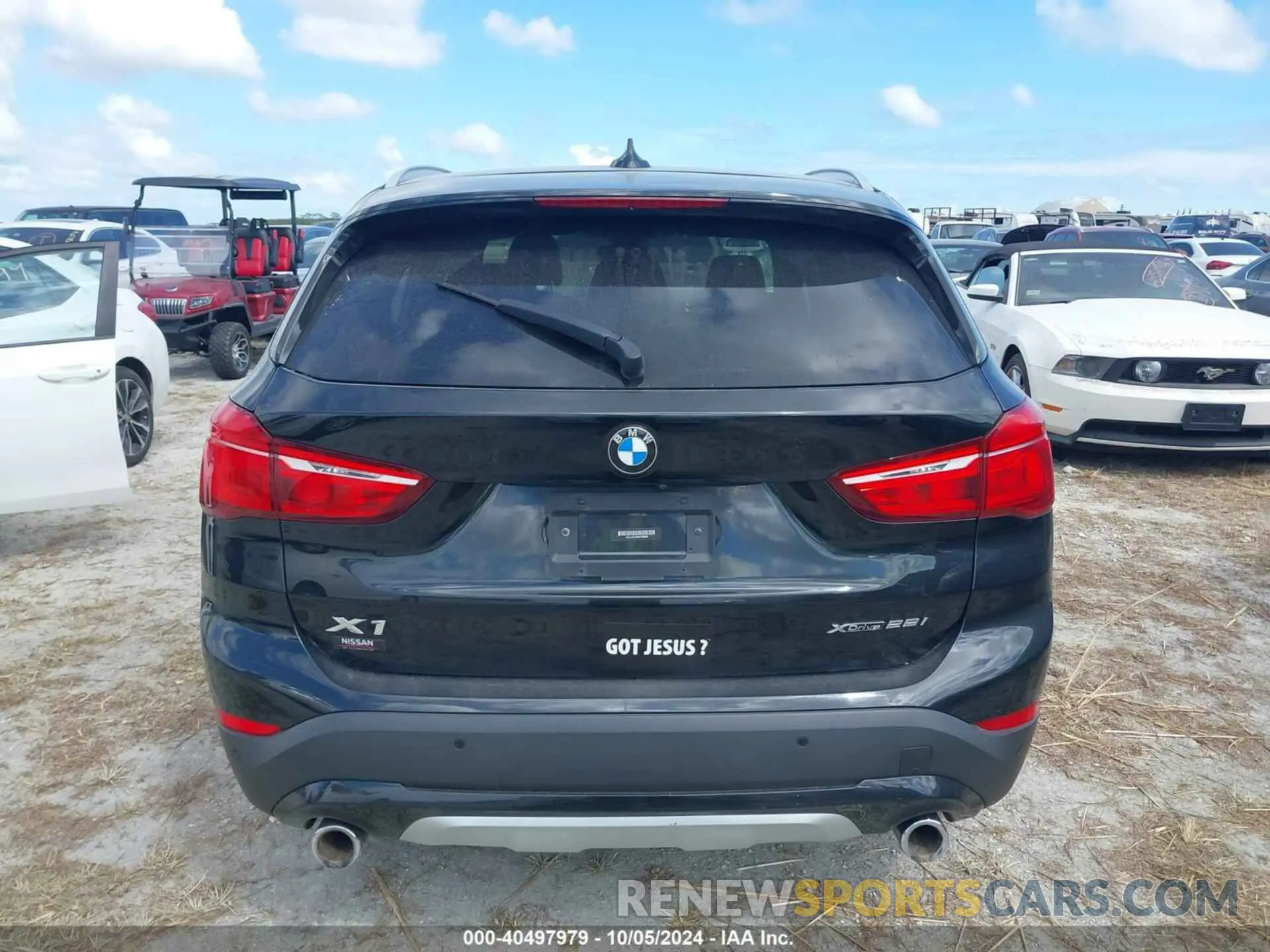 16 Photograph of a damaged car WBXJG9C06M5T96236 BMW X1 2021