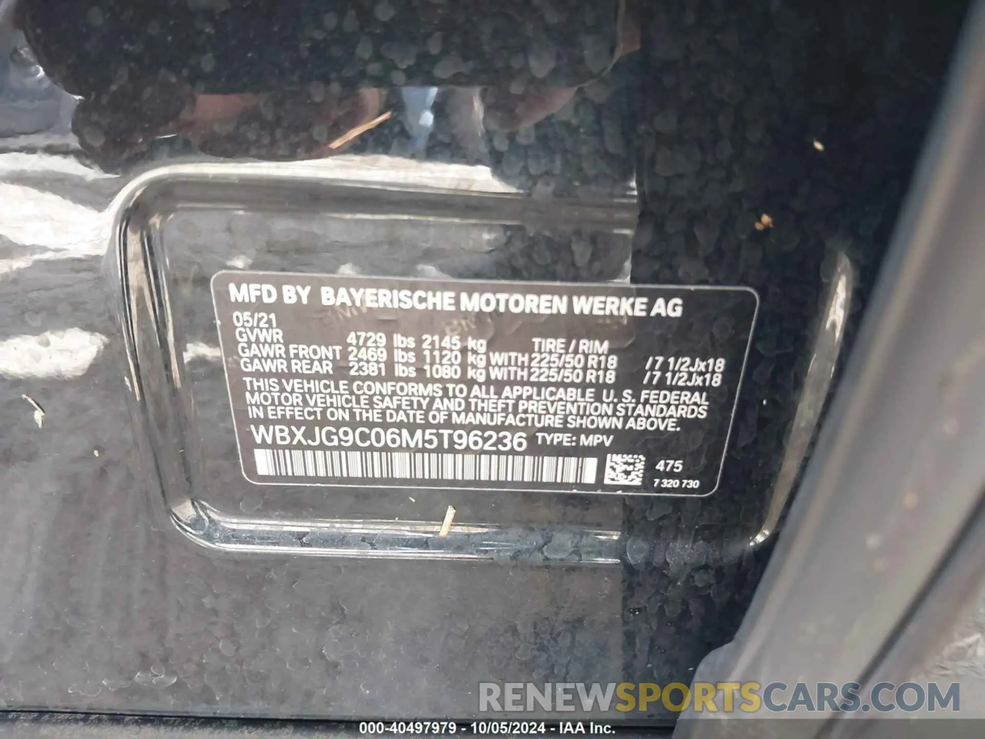 9 Photograph of a damaged car WBXJG9C06M5T96236 BMW X1 2021