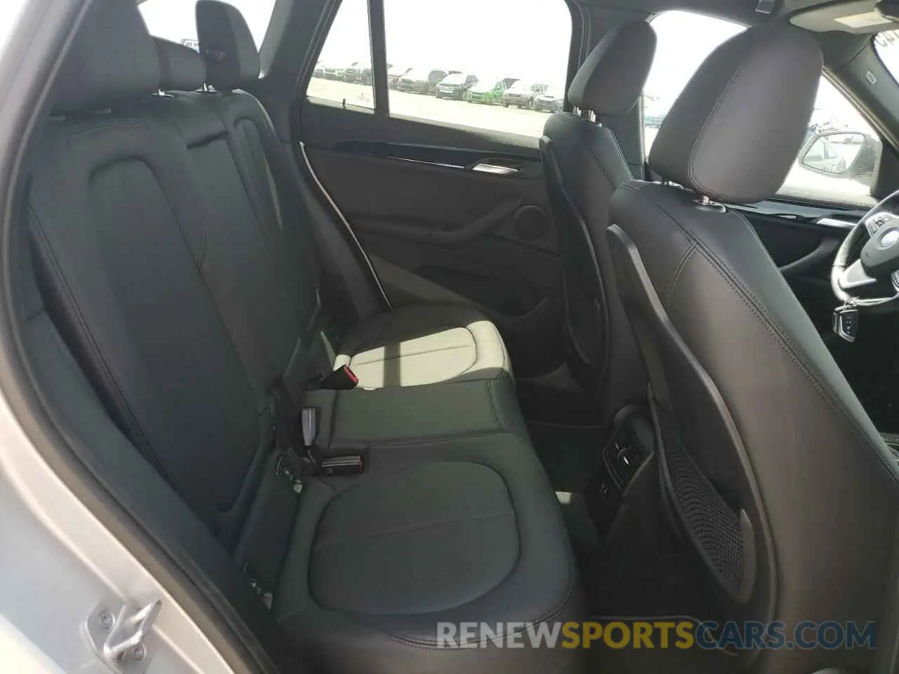 11 Фотография поврежденного автомобиля WBXJG9C07M5S85128 BMW X1 2021