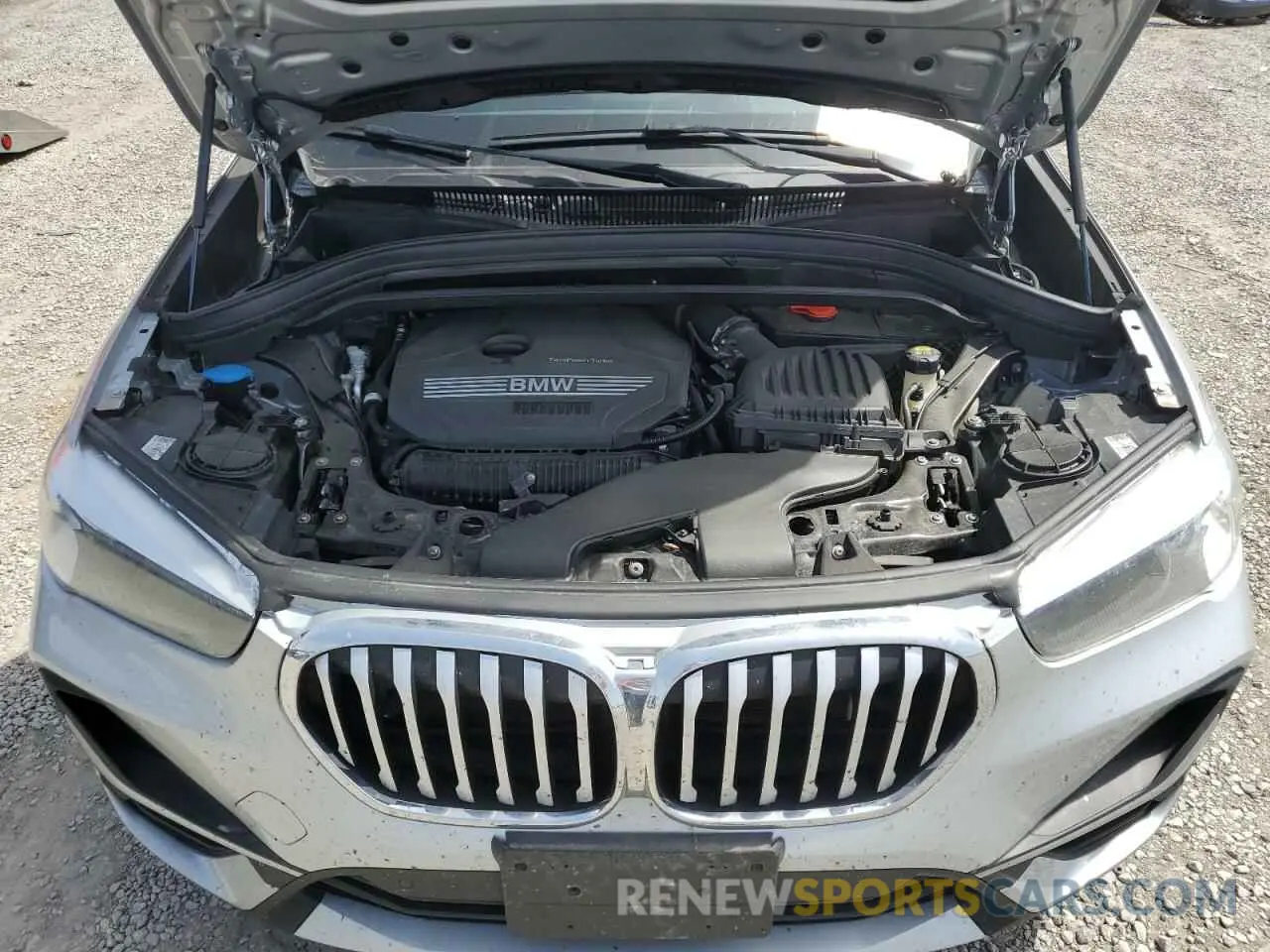 12 Фотография поврежденного автомобиля WBXJG9C07M5S85128 BMW X1 2021