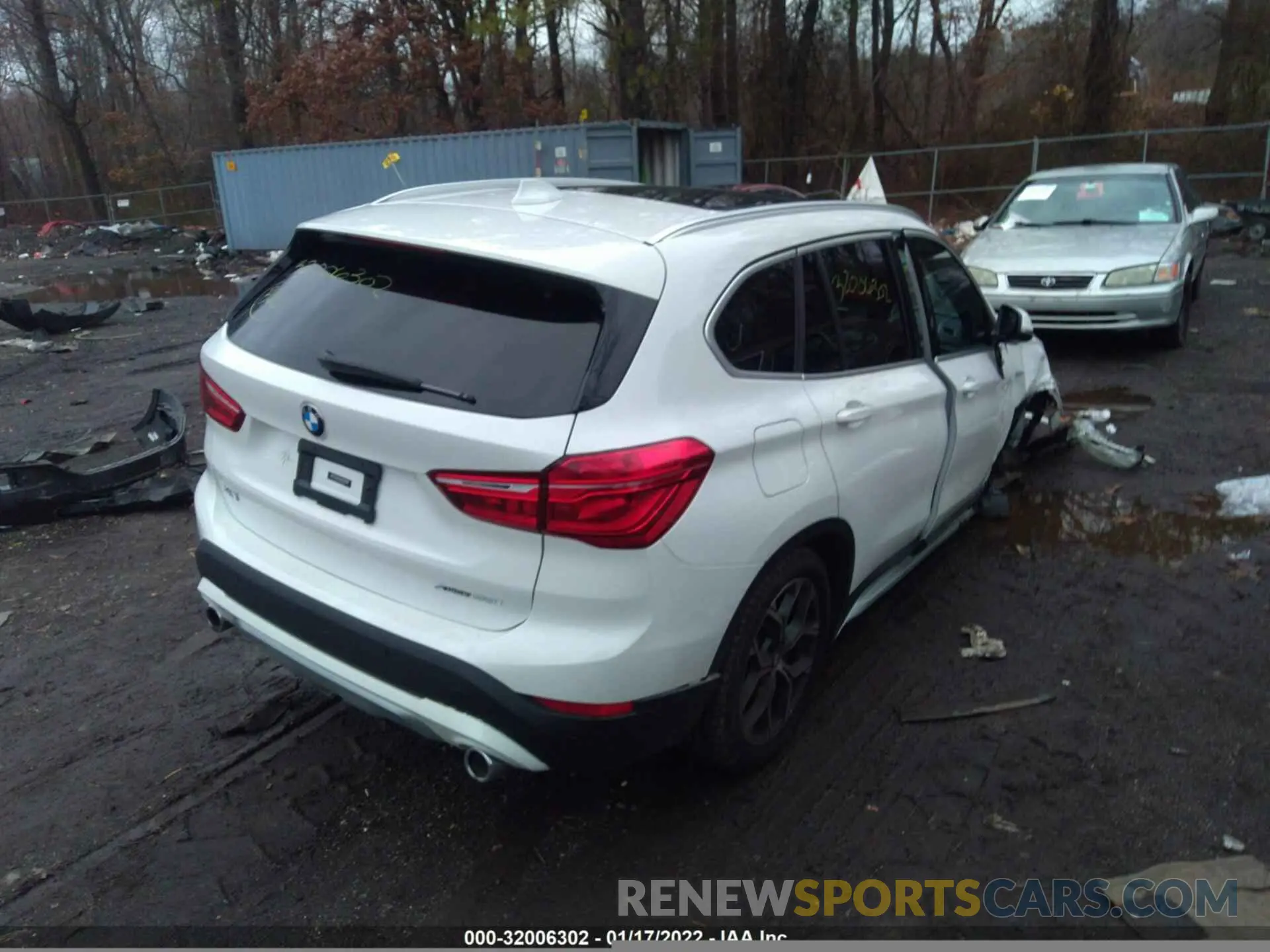 4 Photograph of a damaged car WBXJG9C0XM3M72276 BMW X1 2021