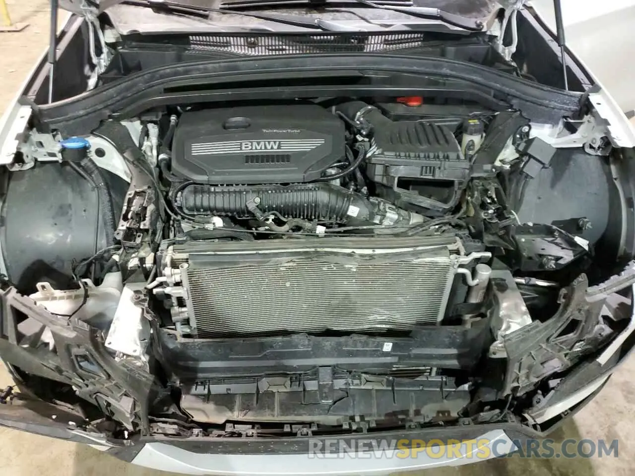 12 Фотография поврежденного автомобиля WBXJG9C0XM5S53354 BMW X1 2021
