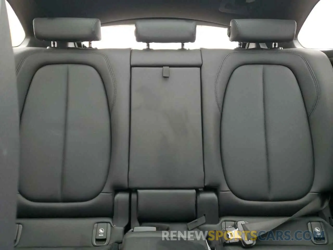 10 Фотография поврежденного автомобиля WBXJG9C0XM5U13183 BMW X1 2021