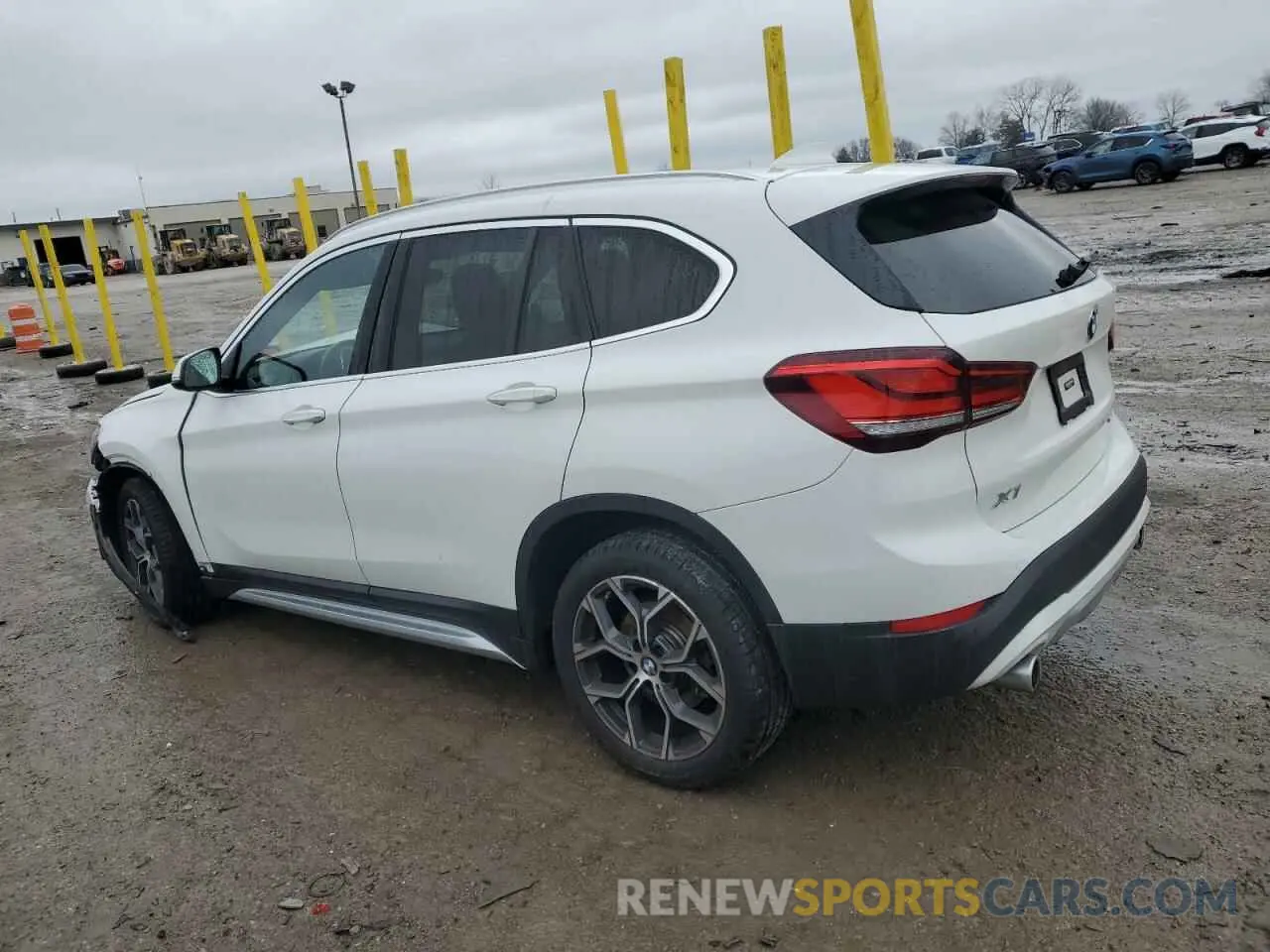 2 Фотография поврежденного автомобиля WBXJG9C0XM5U13183 BMW X1 2021