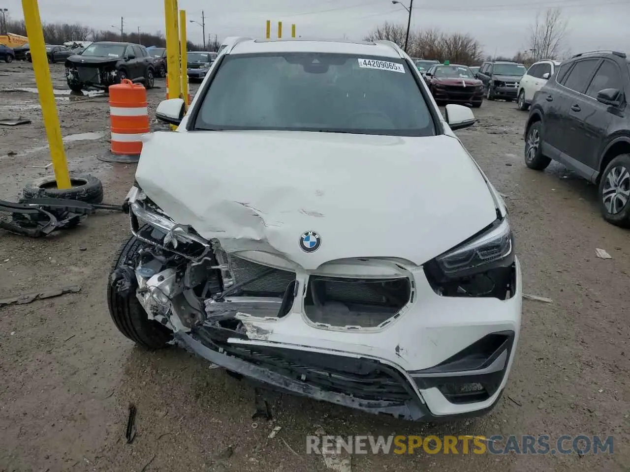 5 Фотография поврежденного автомобиля WBXJG9C0XM5U13183 BMW X1 2021