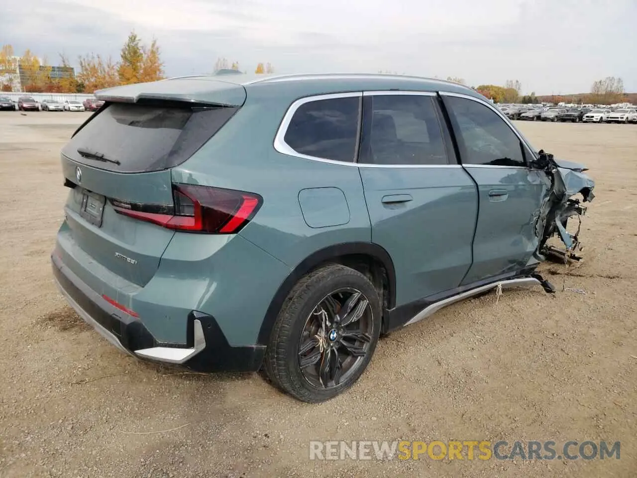 3 Фотография поврежденного автомобиля WBX73EF03P5X25103 BMW X1 2023