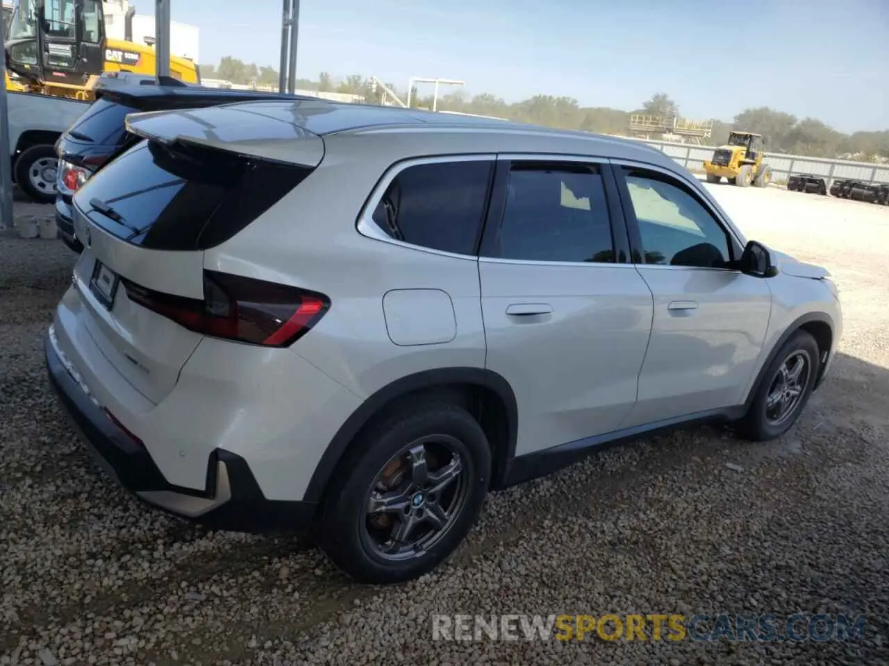 3 Photograph of a damaged car WBX73EF03P5X44198 BMW X1 2023