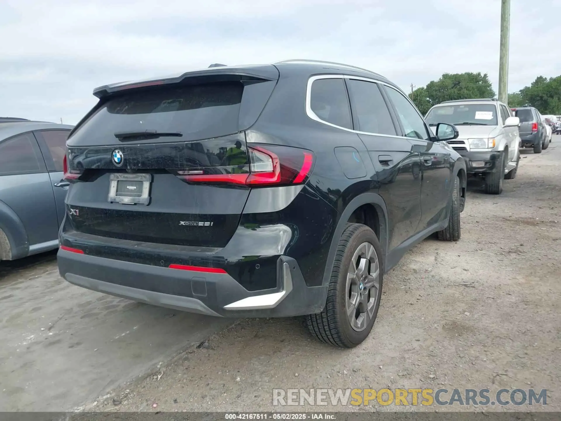 4 Photograph of a damaged car WBX73EF04P5W37659 BMW X1 2023