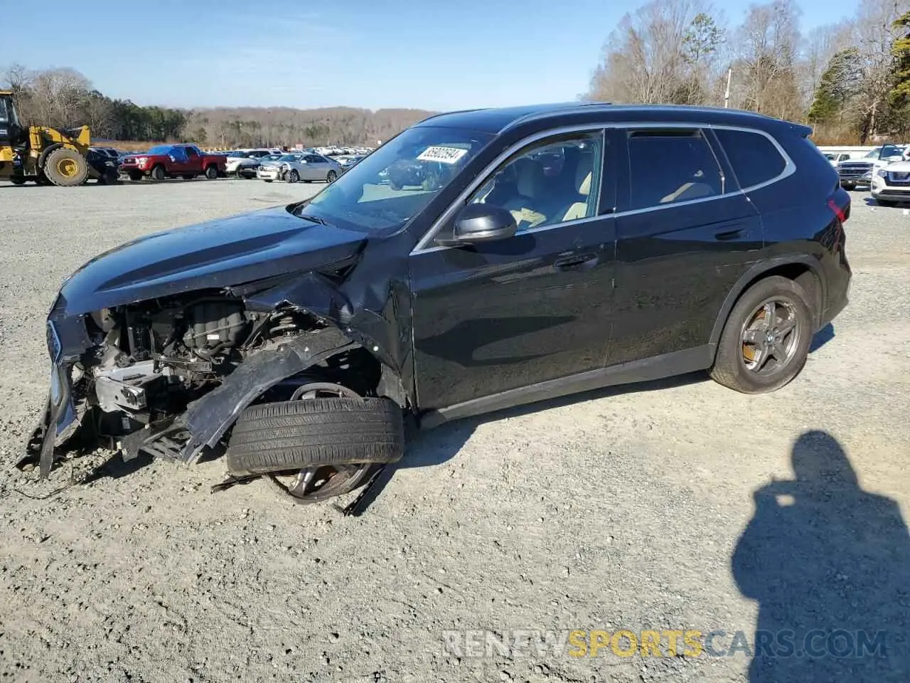 1 Фотография поврежденного автомобиля WBX73EF04P5W90765 BMW X1 2023
