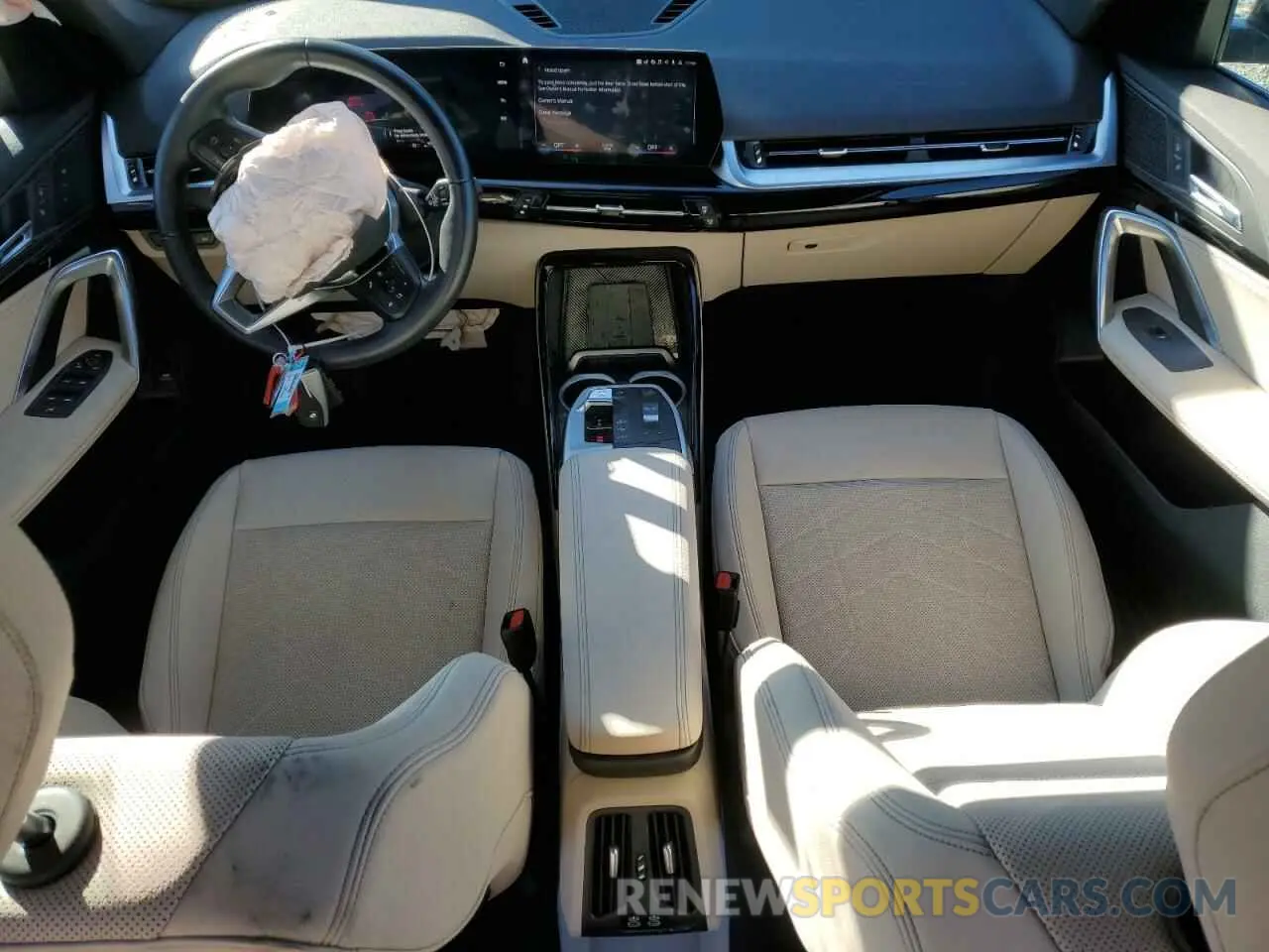 8 Фотография поврежденного автомобиля WBX73EF04P5W90765 BMW X1 2023
