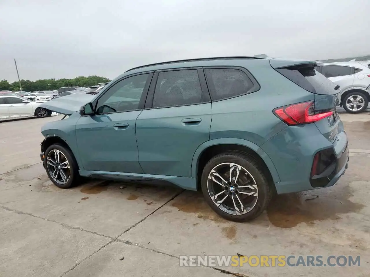 2 Photograph of a damaged car WBX73EF04P5X18192 BMW X1 2023