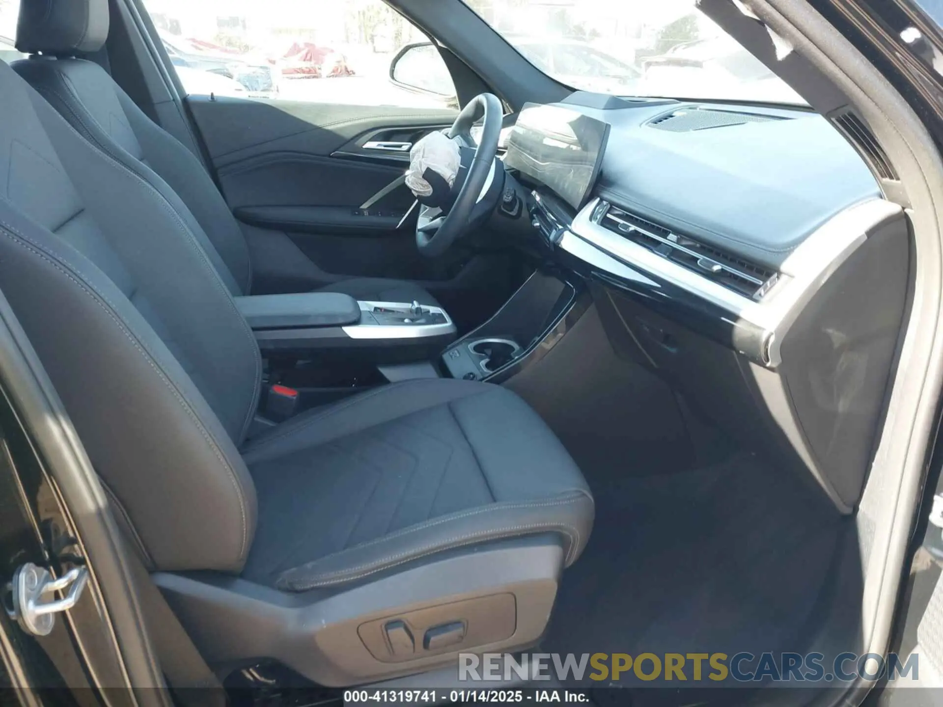 5 Фотография поврежденного автомобиля WBX73EF05P5W59704 BMW X1 2023