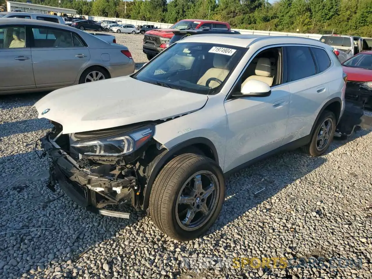 1 Фотография поврежденного автомобиля WBX73EF05P5X14877 BMW X1 2023