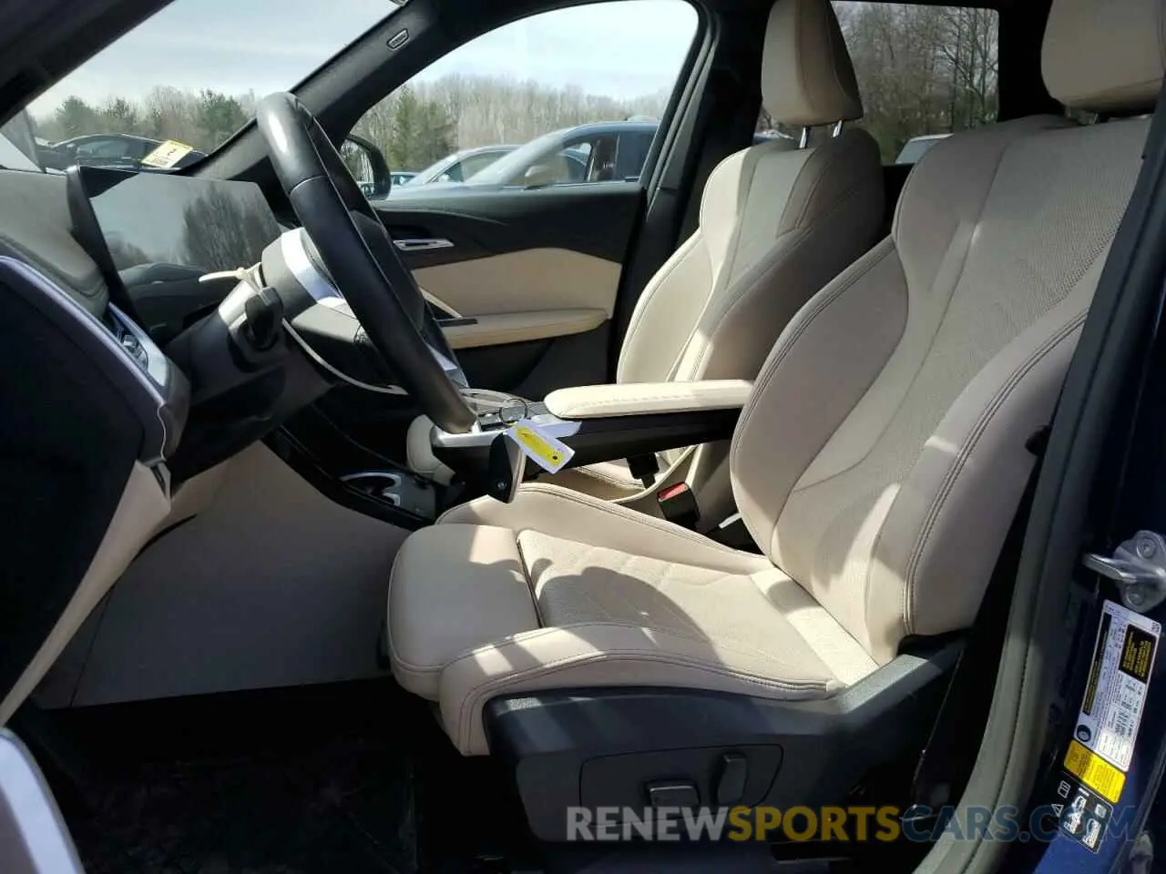 7 Photograph of a damaged car WBX73EF05P5Y21721 BMW X1 2023