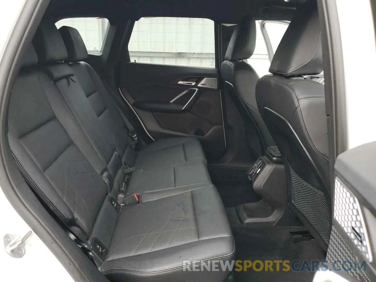 12 Фотография поврежденного автомобиля WBX73EF06P5W06767 BMW X1 2023