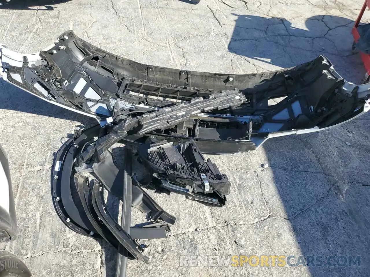 13 Photograph of a damaged car WBX73EF06P5W57928 BMW X1 2023