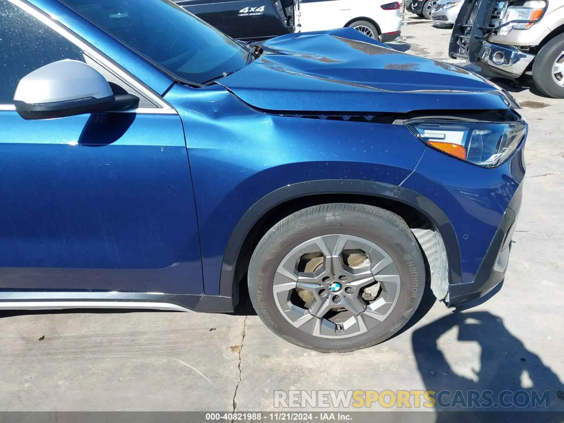 19 Фотография поврежденного автомобиля WBX73EF06P5X21787 BMW X1 2023