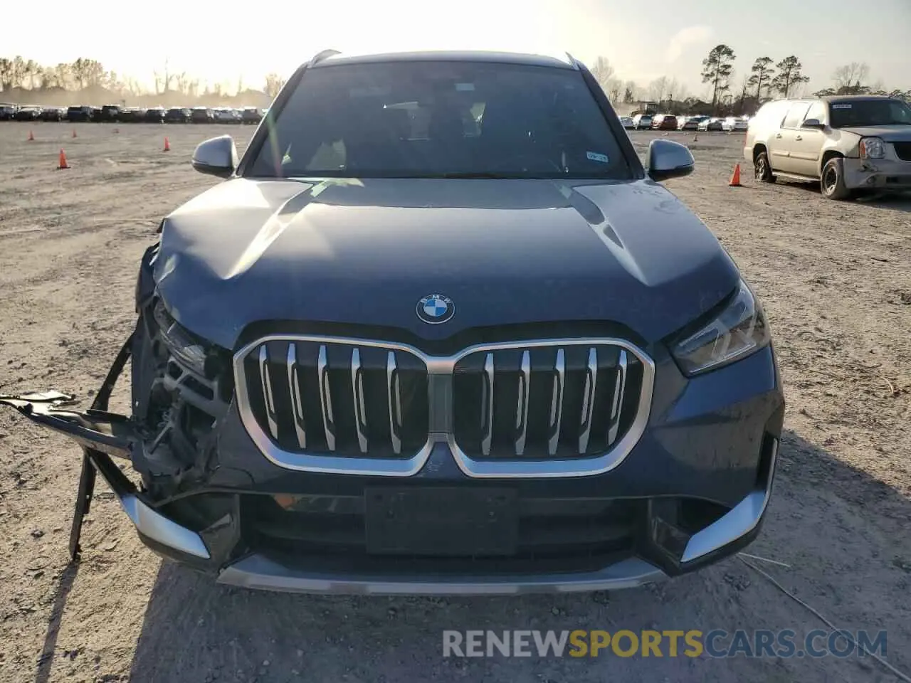 5 Фотография поврежденного автомобиля WBX73EF07P5W27434 BMW X1 2023