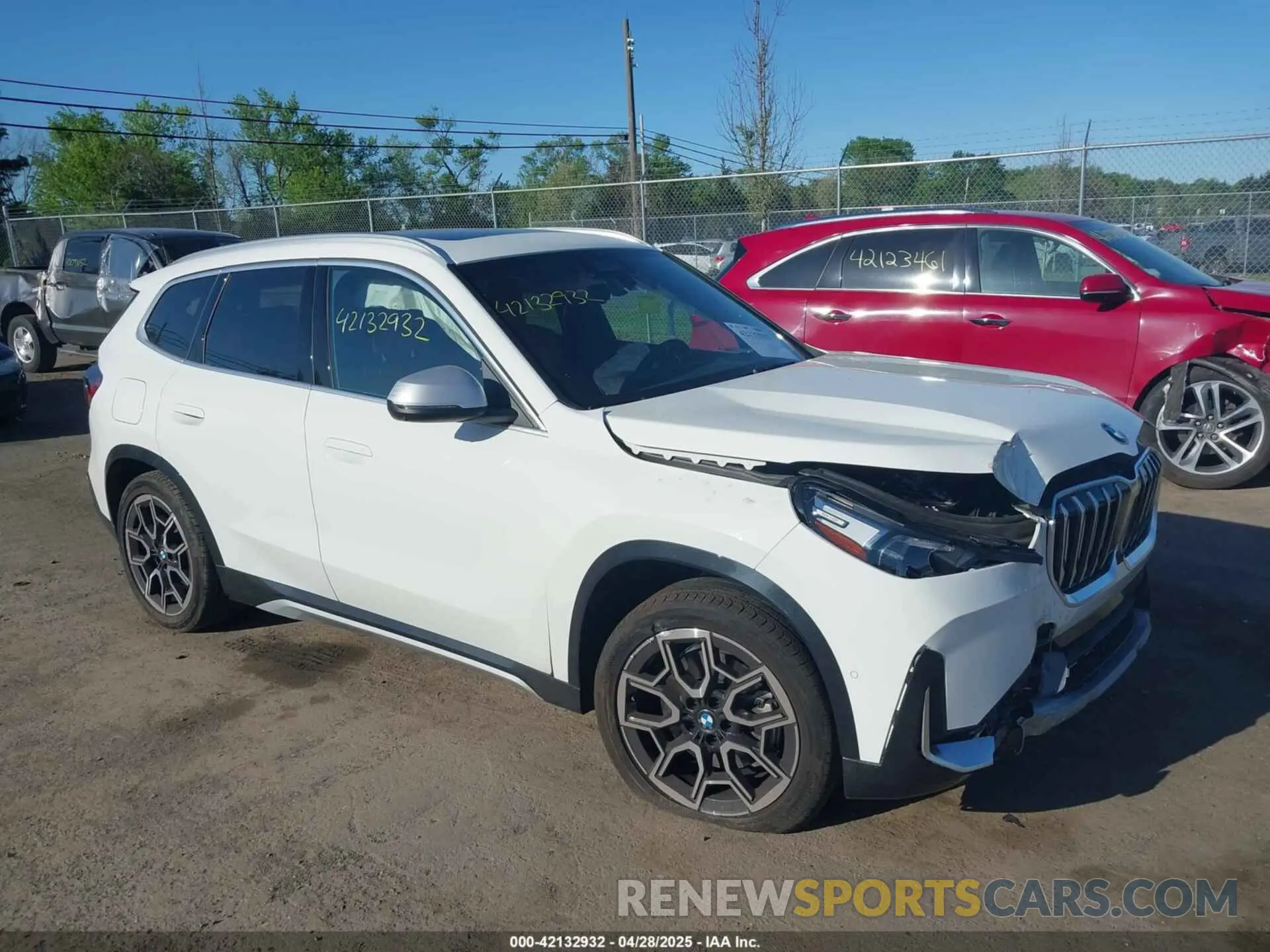 1 Photograph of a damaged car WBX73EF07P5X50697 BMW X1 2023