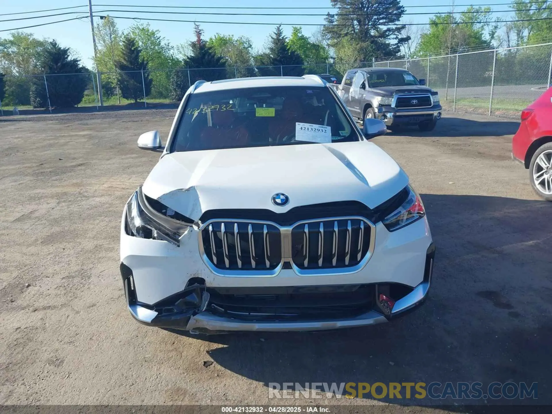 12 Photograph of a damaged car WBX73EF07P5X50697 BMW X1 2023