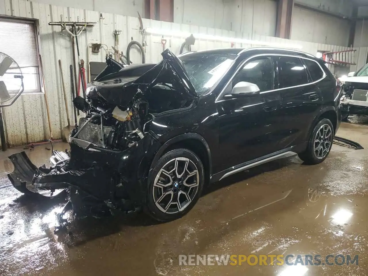 1 Photograph of a damaged car WBX73EF08P5X85250 BMW X1 2023