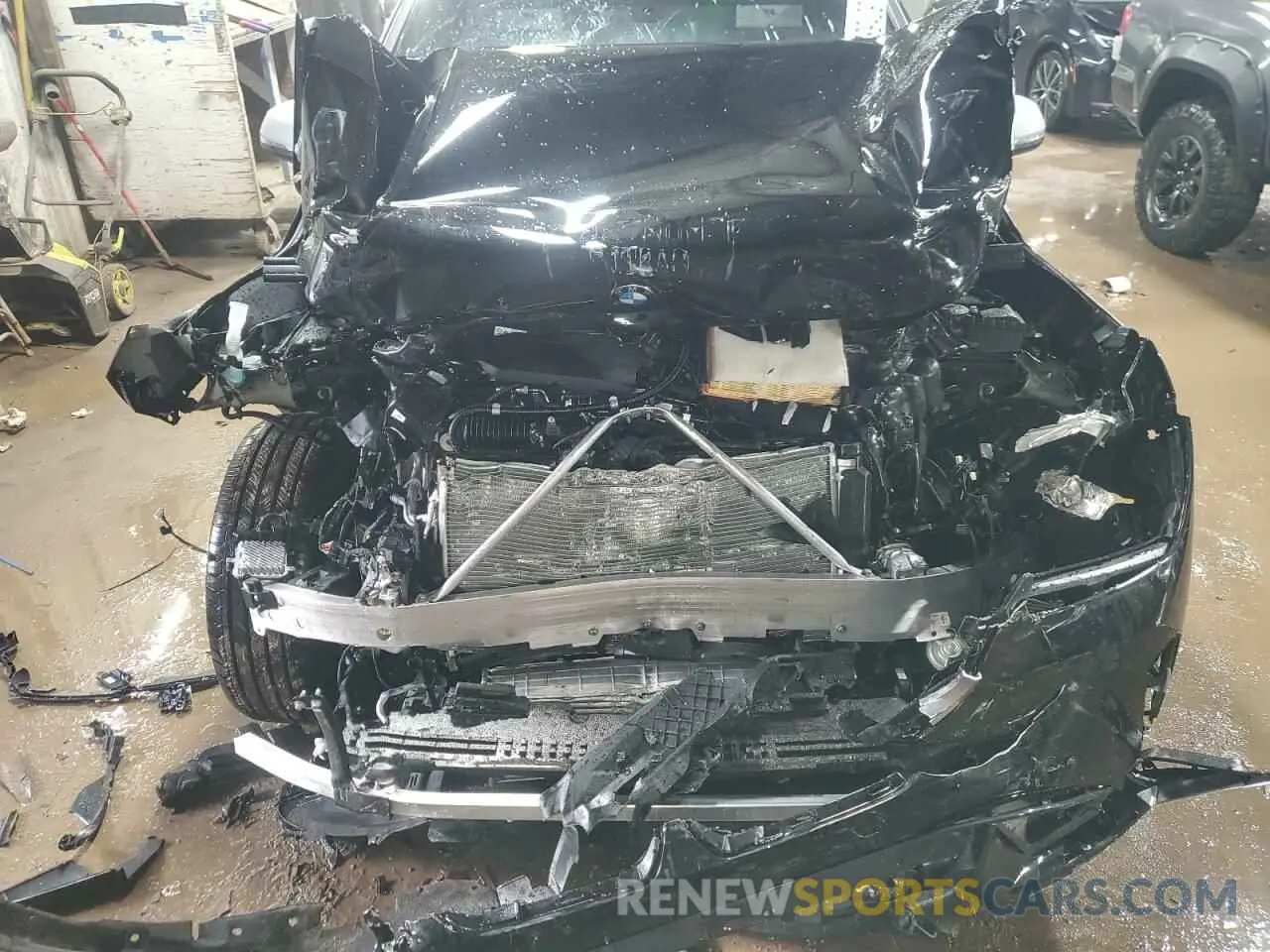 11 Photograph of a damaged car WBX73EF08P5X85250 BMW X1 2023