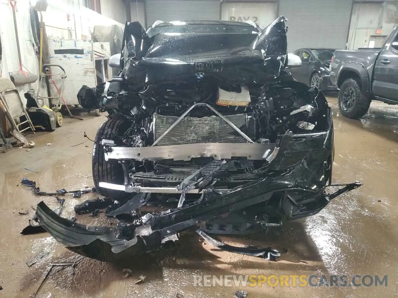 5 Photograph of a damaged car WBX73EF08P5X85250 BMW X1 2023