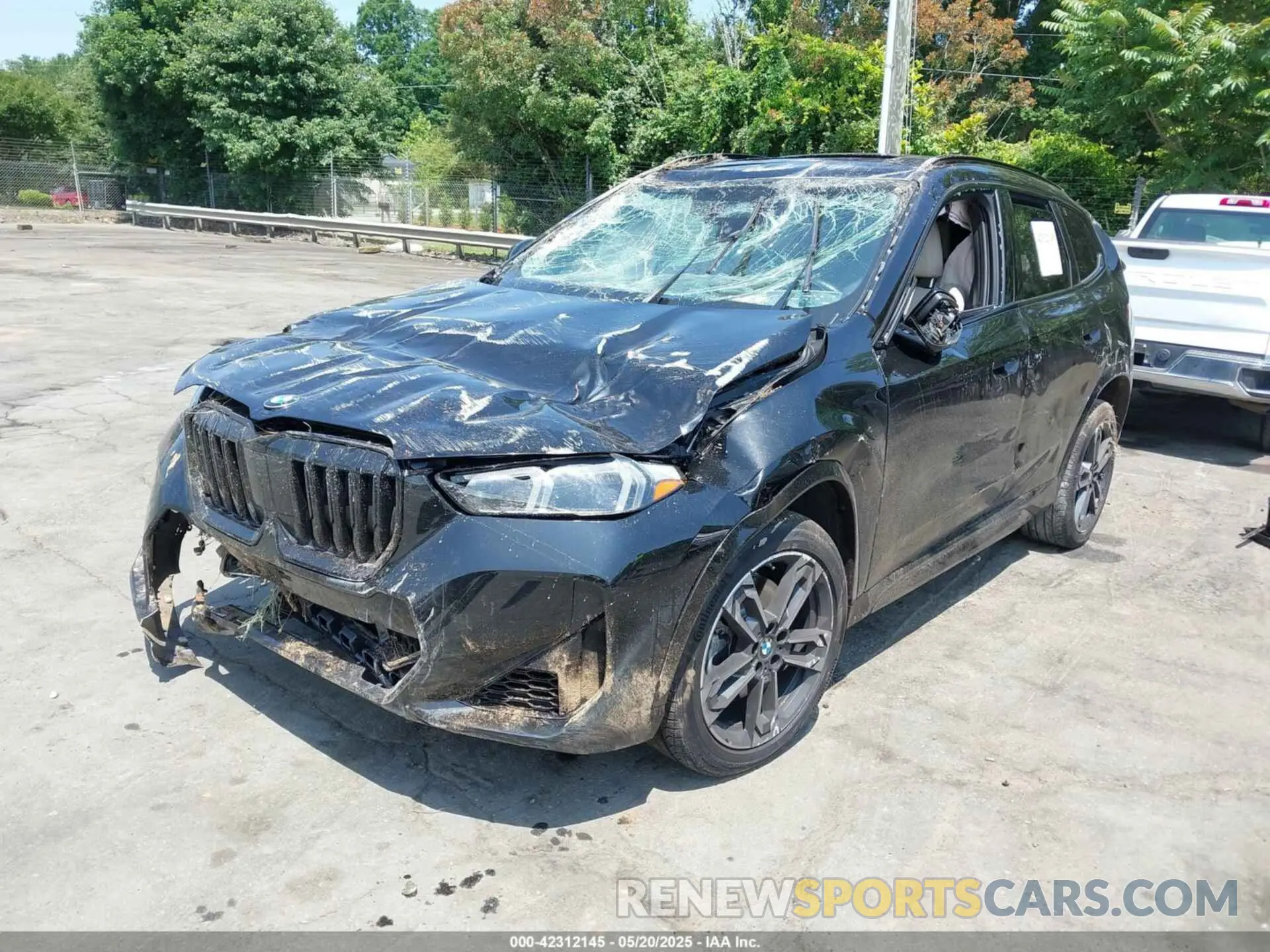 2 Фотография поврежденного автомобиля WBX73EF0XP5V99368 BMW X1 2023