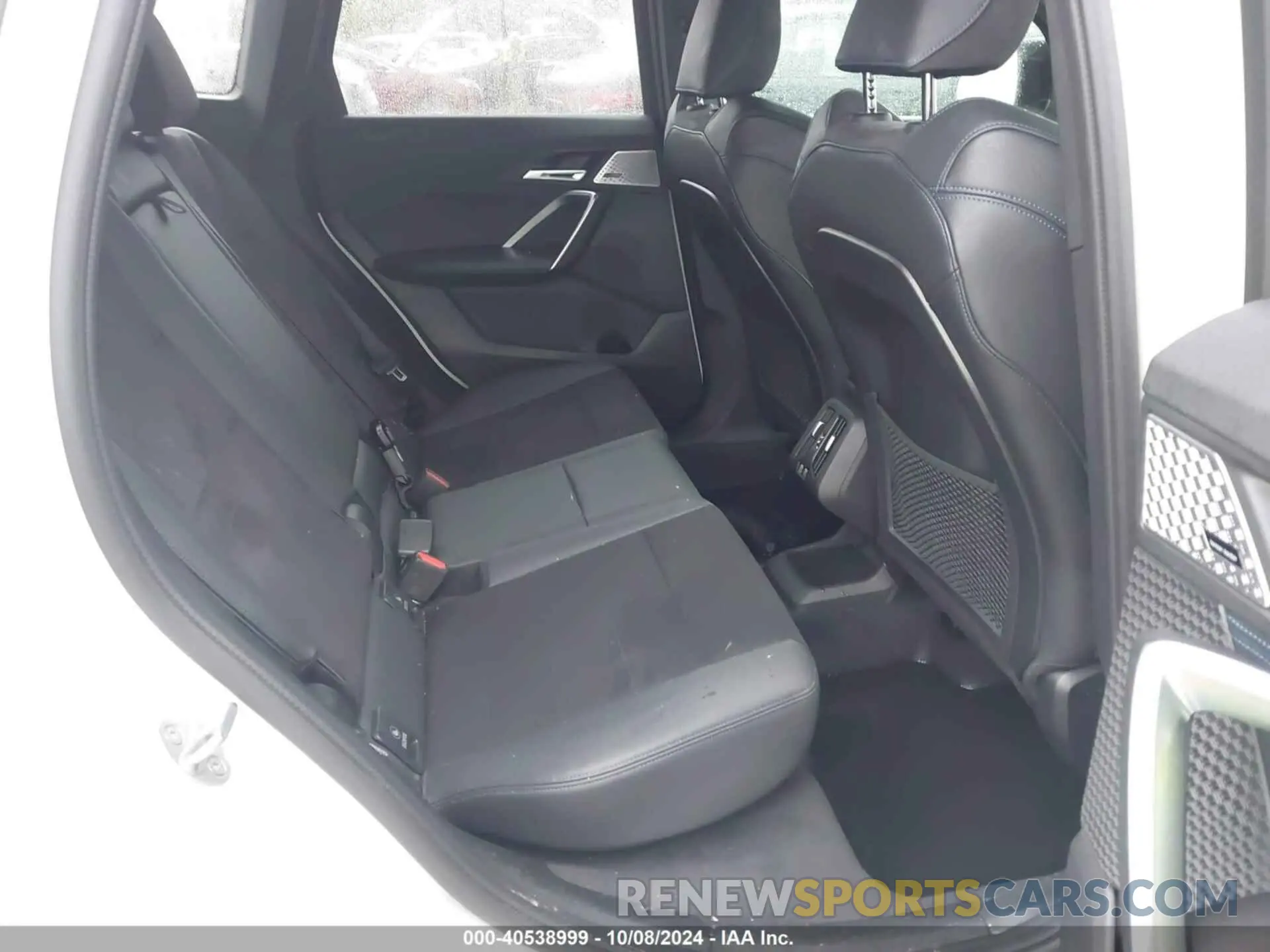 8 Фотография поврежденного автомобиля WBX13EF09R5X85511 BMW X1 2024