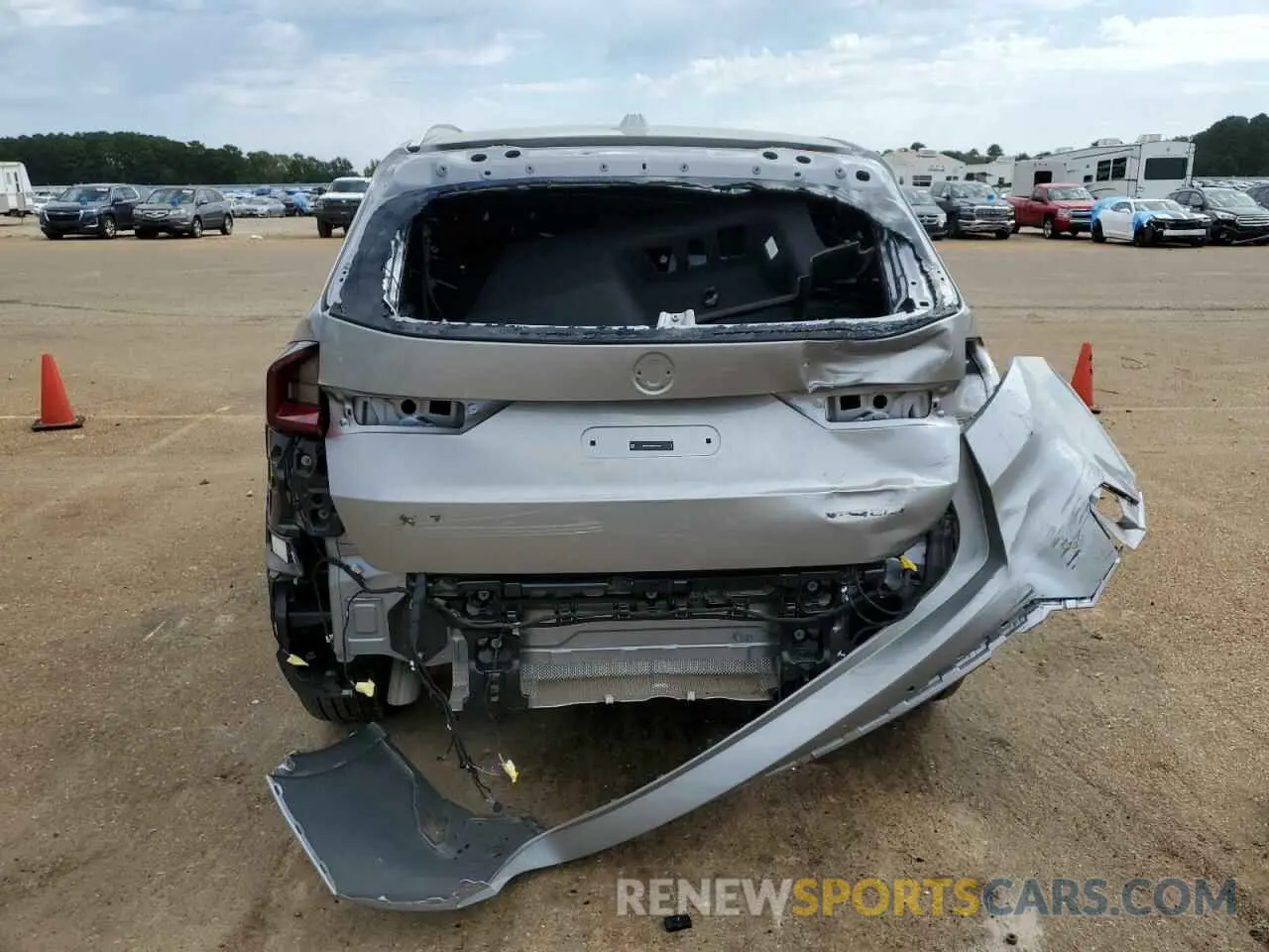 6 Photograph of a damaged car WBX73EF00R5Y31222 BMW X1 2024