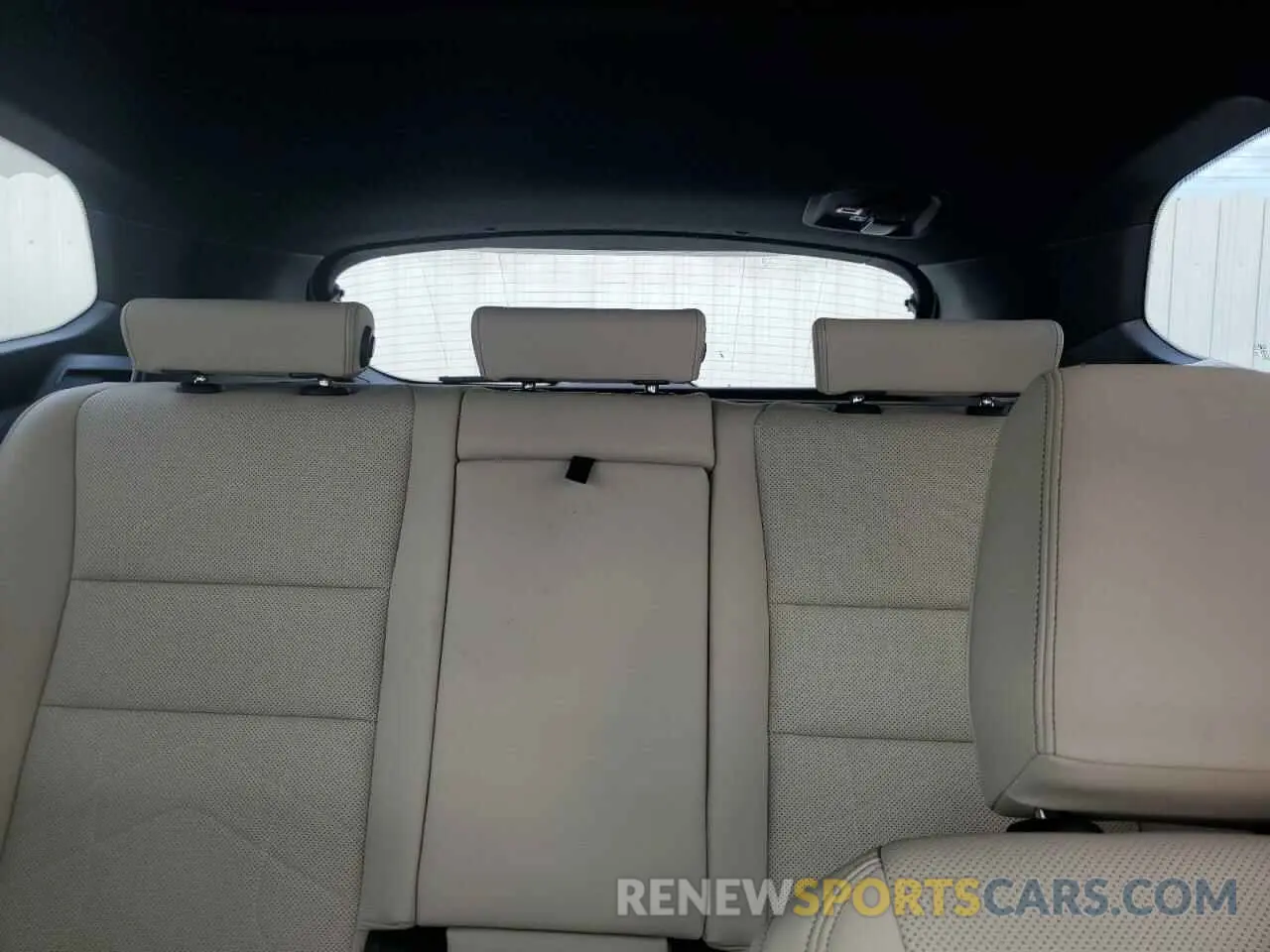 10 Фотография поврежденного автомобиля WBX73EF00R5Y91274 BMW X1 2024