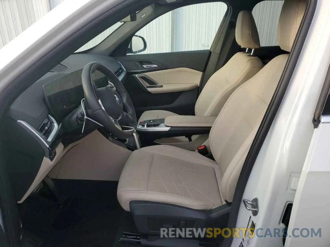 7 Фотография поврежденного автомобиля WBX73EF00R5Y91274 BMW X1 2024