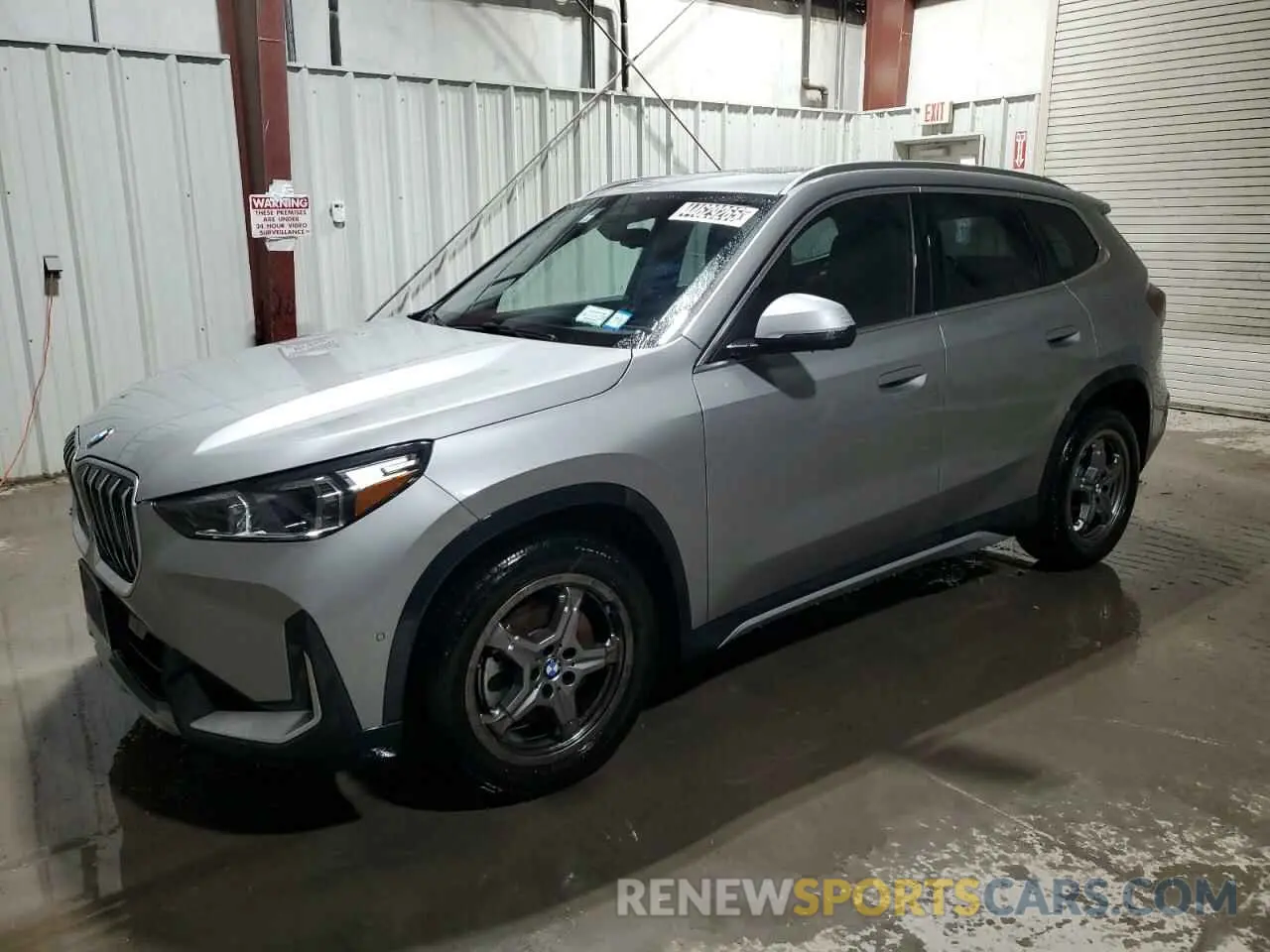 1 Фотография поврежденного автомобиля WBX73EF00R5Z85834 BMW X1 2024