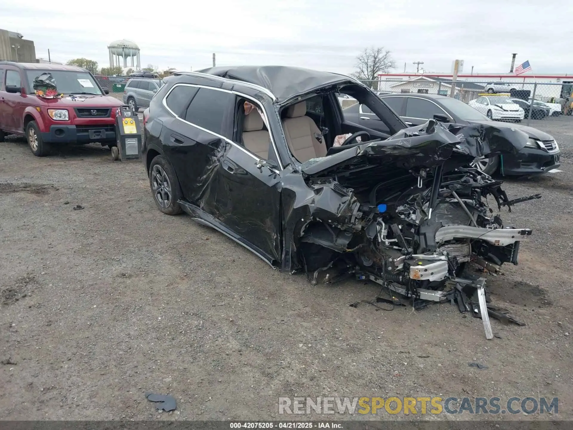 1 Photograph of a damaged car WBX73EF03R5Y38939 BMW X1 2024