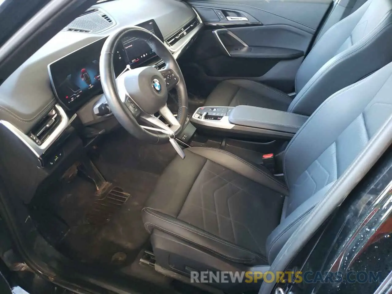 7 Фотография поврежденного автомобиля WBX73EF03R5Y83931 BMW X1 2024