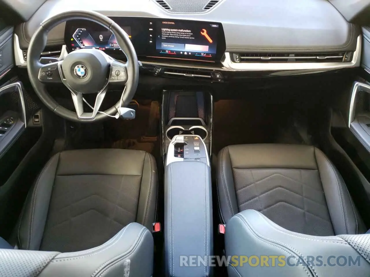 8 Фотография поврежденного автомобиля WBX73EF03R5Y83931 BMW X1 2024