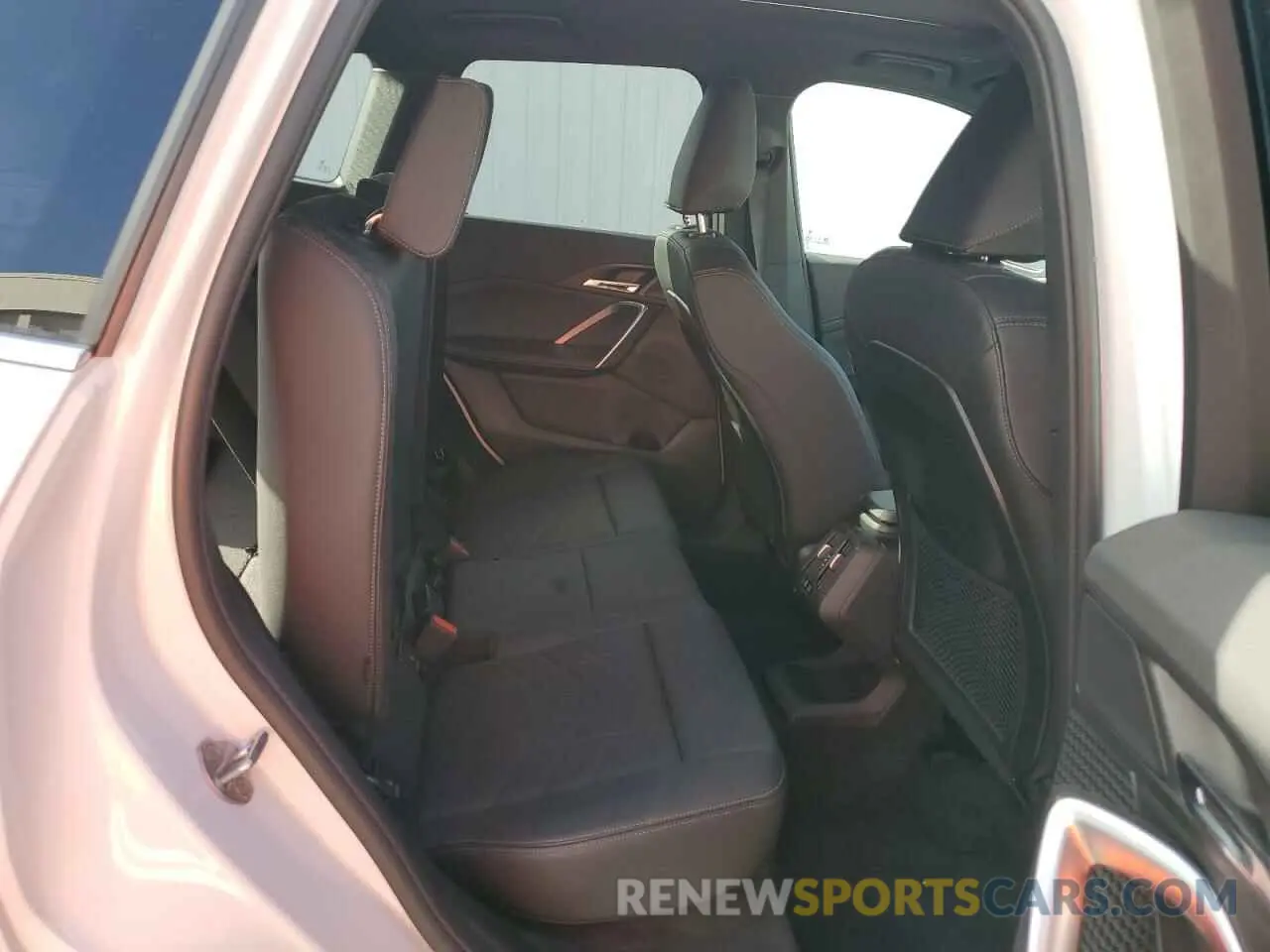 11 Photograph of a damaged car WBX73EF05R5007622 BMW X1 2024