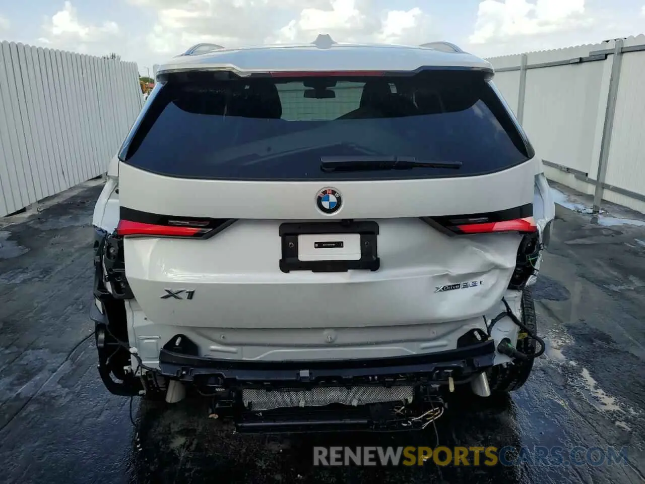 6 Photograph of a damaged car WBX73EF05R5007622 BMW X1 2024