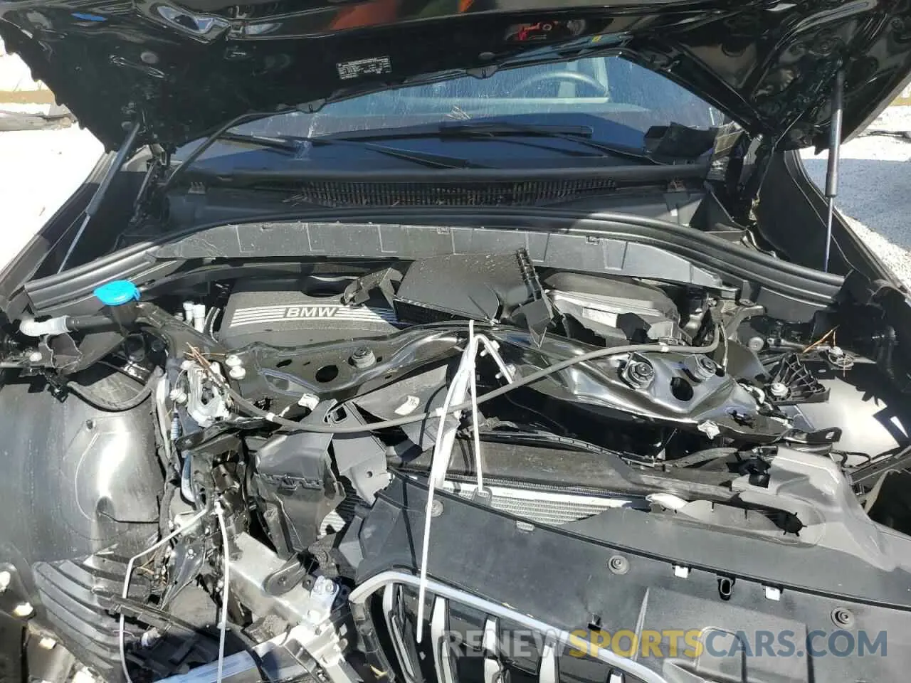 12 Фотография поврежденного автомобиля WBX73EF05R5Y43513 BMW X1 2024