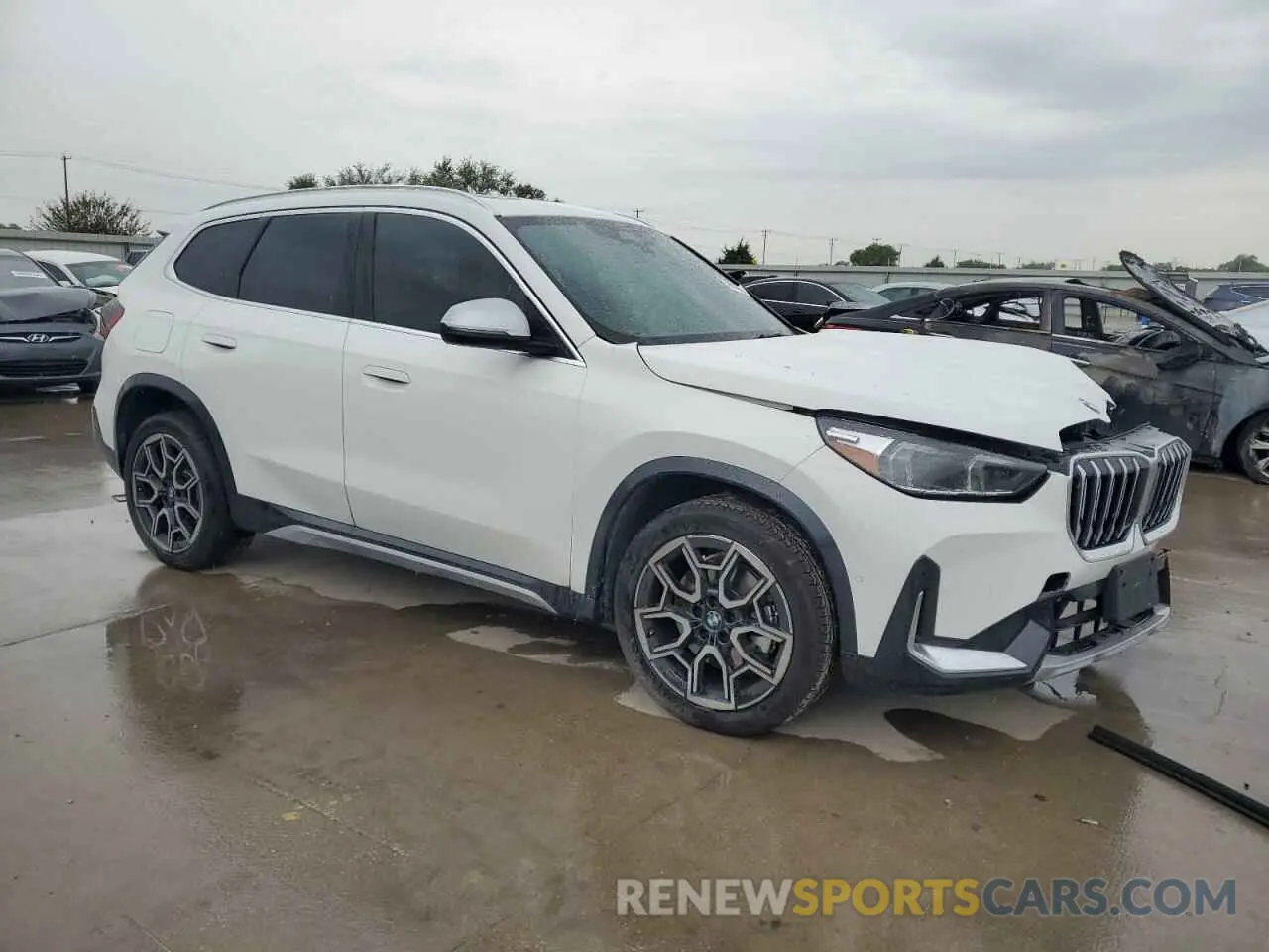 4 Фотография поврежденного автомобиля WBX73EF06R5Y36747 BMW X1 2024