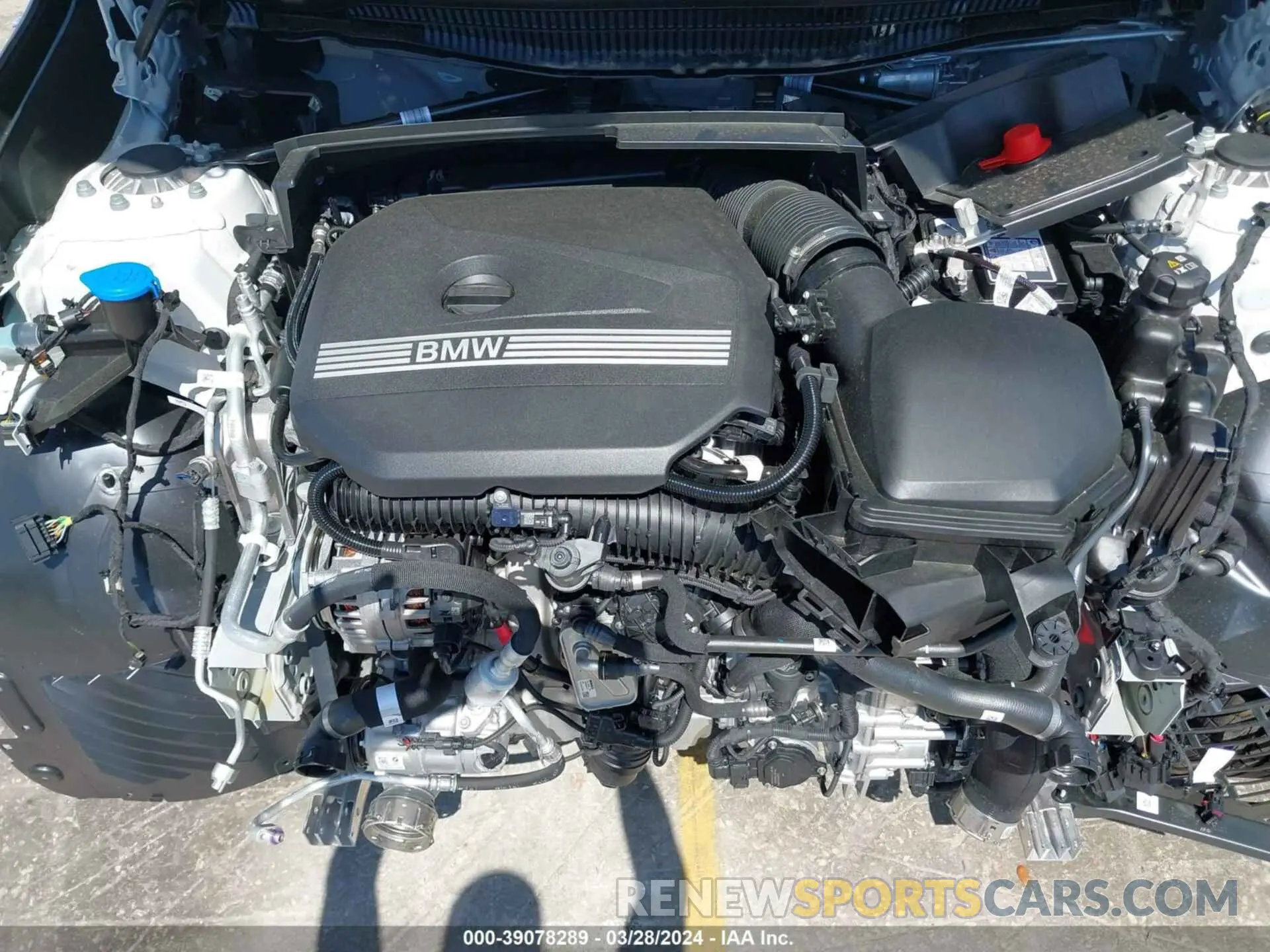 10 Фотография поврежденного автомобиля WBX73EF06R5Y44699 BMW X1 2024