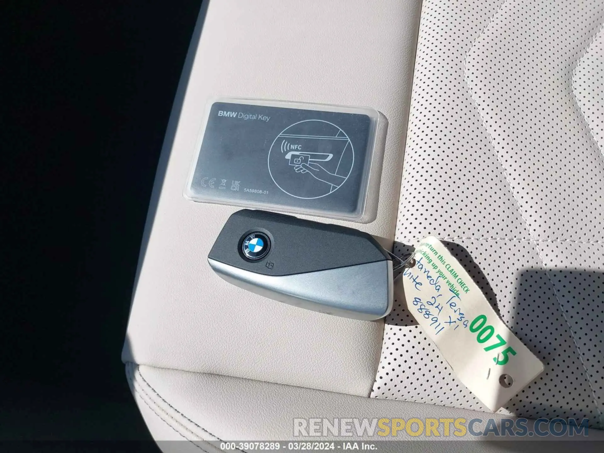 11 Фотография поврежденного автомобиля WBX73EF06R5Y44699 BMW X1 2024