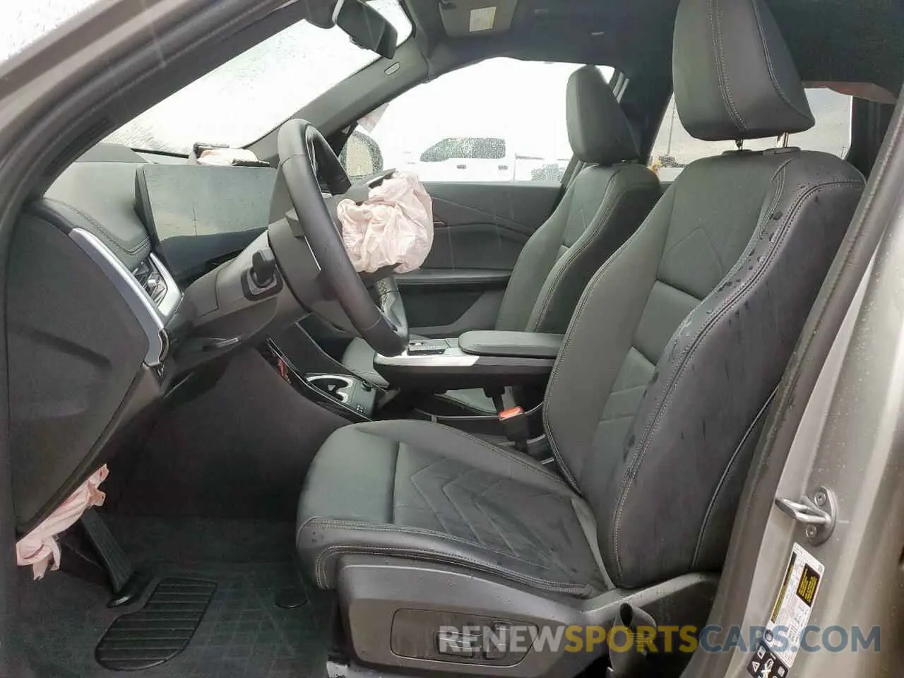 7 Фотография поврежденного автомобиля WBX73EF07R5Z37604 BMW X1 2024