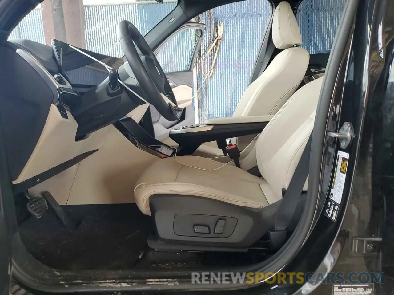 7 Photograph of a damaged car WBX73EF09R5Y57463 BMW X1 2024